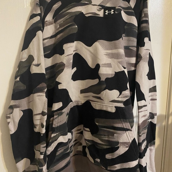 Under Armour Camo Hoodie - Picture 2 of 6